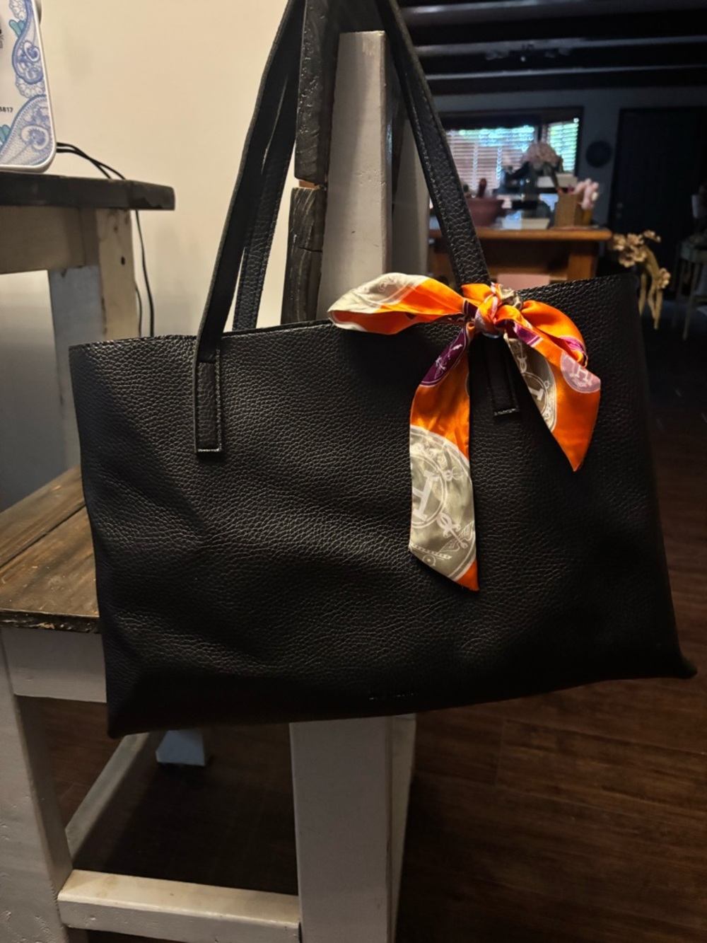 Vince Camuto Pebbled Leather Tote in Charcoal